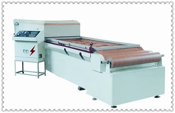 Macchina di formazione a vuoto di controllo di automazione della struttura compatta per tavole di assorbimento di plastica