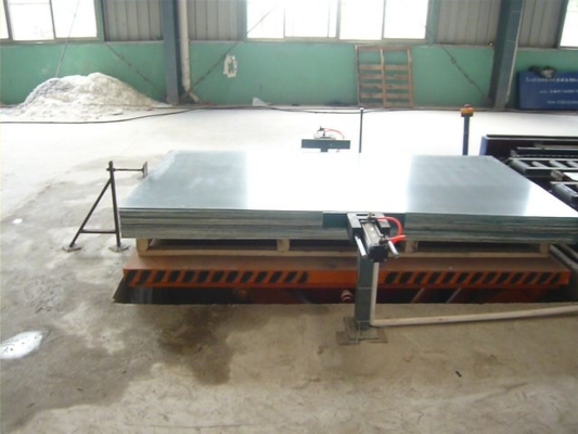 Macchina per la fabbricazione di piastrelle da tetto ad alta resistenza per 3 mm - 6 mm Spessore 6 m Lunghezza massima