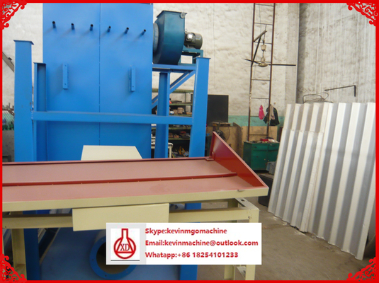 Macchina per la fabbricazione di fogli di tetto ondulati resistenti al fuoco per la formazione di pannelli di tetto decorativi