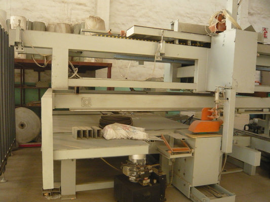 Linea di produzione di capacità media del bordo del MgO per i materiali dell'acciaio della costruzione