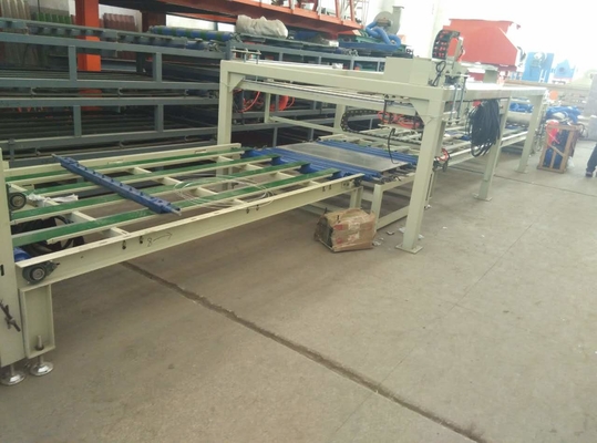 Linea di produzione termoresistente del bordo dell'ossido di magnesio del pannello isolante una larghezza di 1300 millimetri