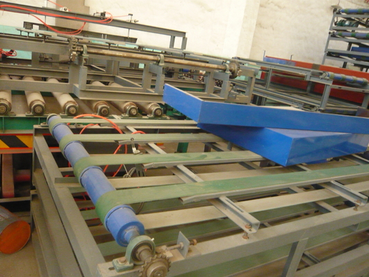 Bordo della prova di fuoco dell'ossido di magnesio che fa macchina, macchina del bordo del cemento della fibra