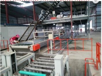 La macchina prefabbricata del pannello a sandwich della Camera ENV, cementa il panino automatico che fa la macchina